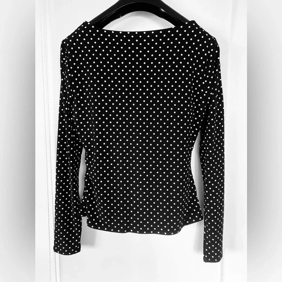 WHITE HOUSE BLACK MARKET Elegant Black and white polka dots blouse - Picture 2 of 4